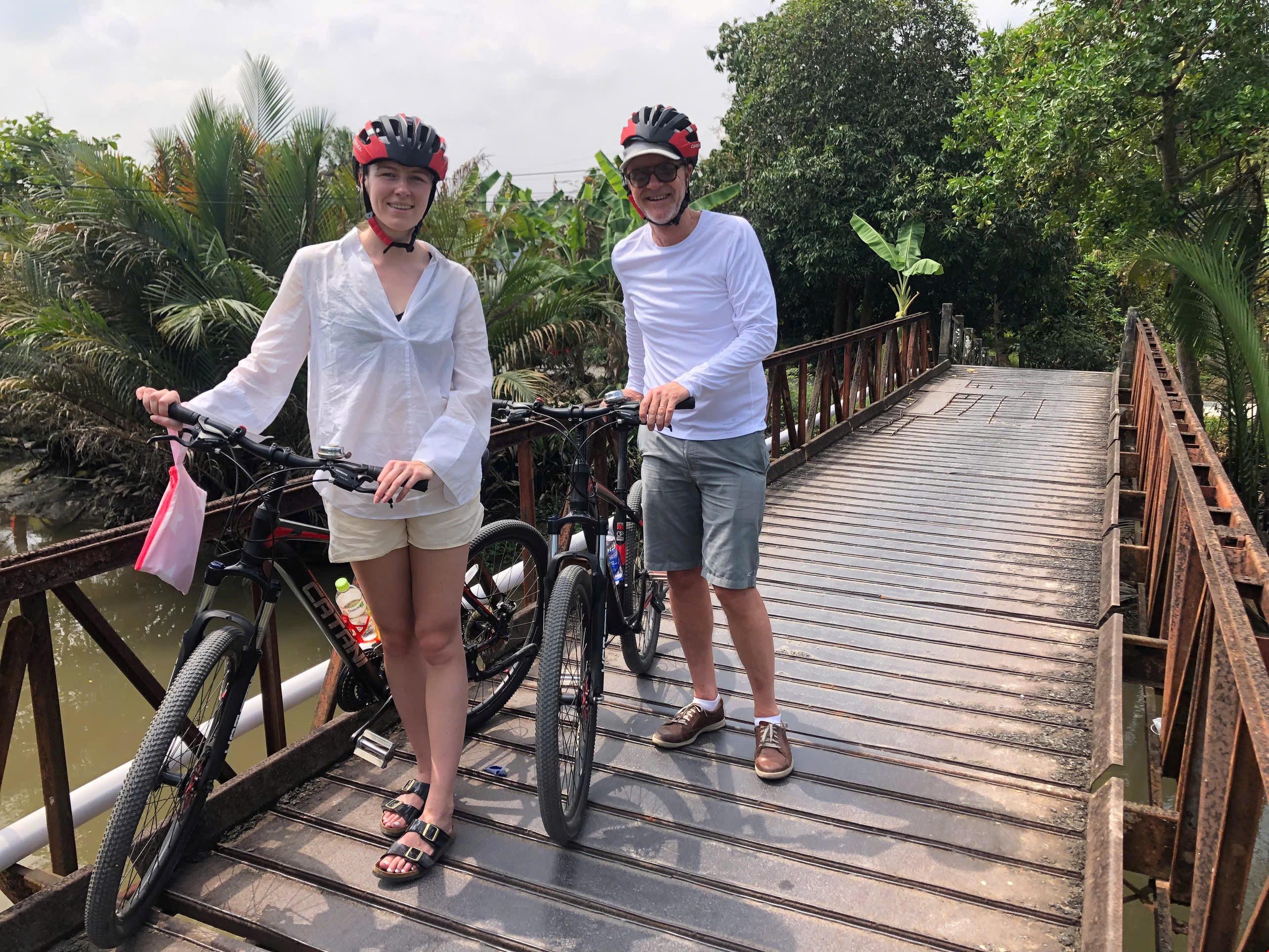 COUNTRYSIDE BIKING CAN THO - THOI LAI 40Km